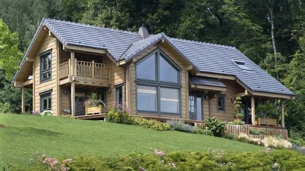 Jaki dach do drewnianego domu: najlepsze materiały i ich wady