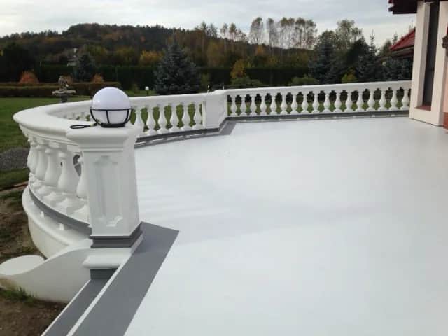 Najlepsze farby na taras betonowy: właściwości i aplikacja