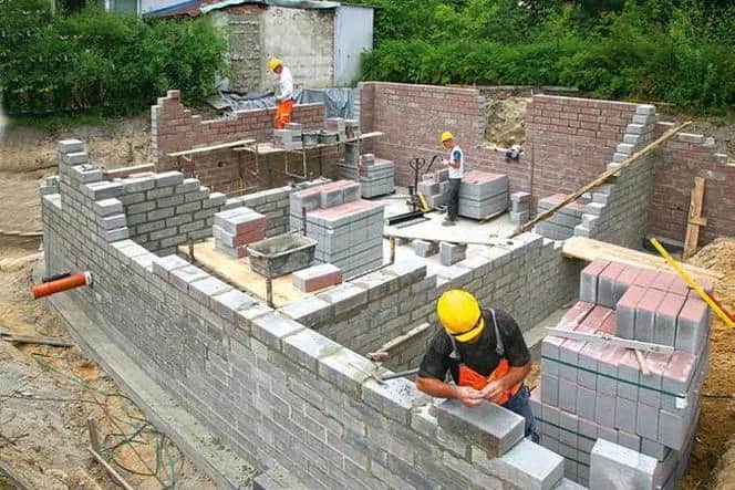 Fundamenty z piwnicą: koszt budowy i ukryte wydatki - poradnik